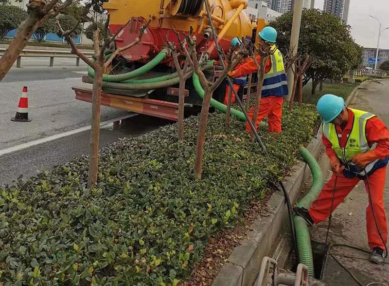 莲湖市政管道清淤